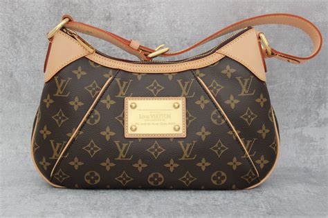 louis vuitton schultertasche damen